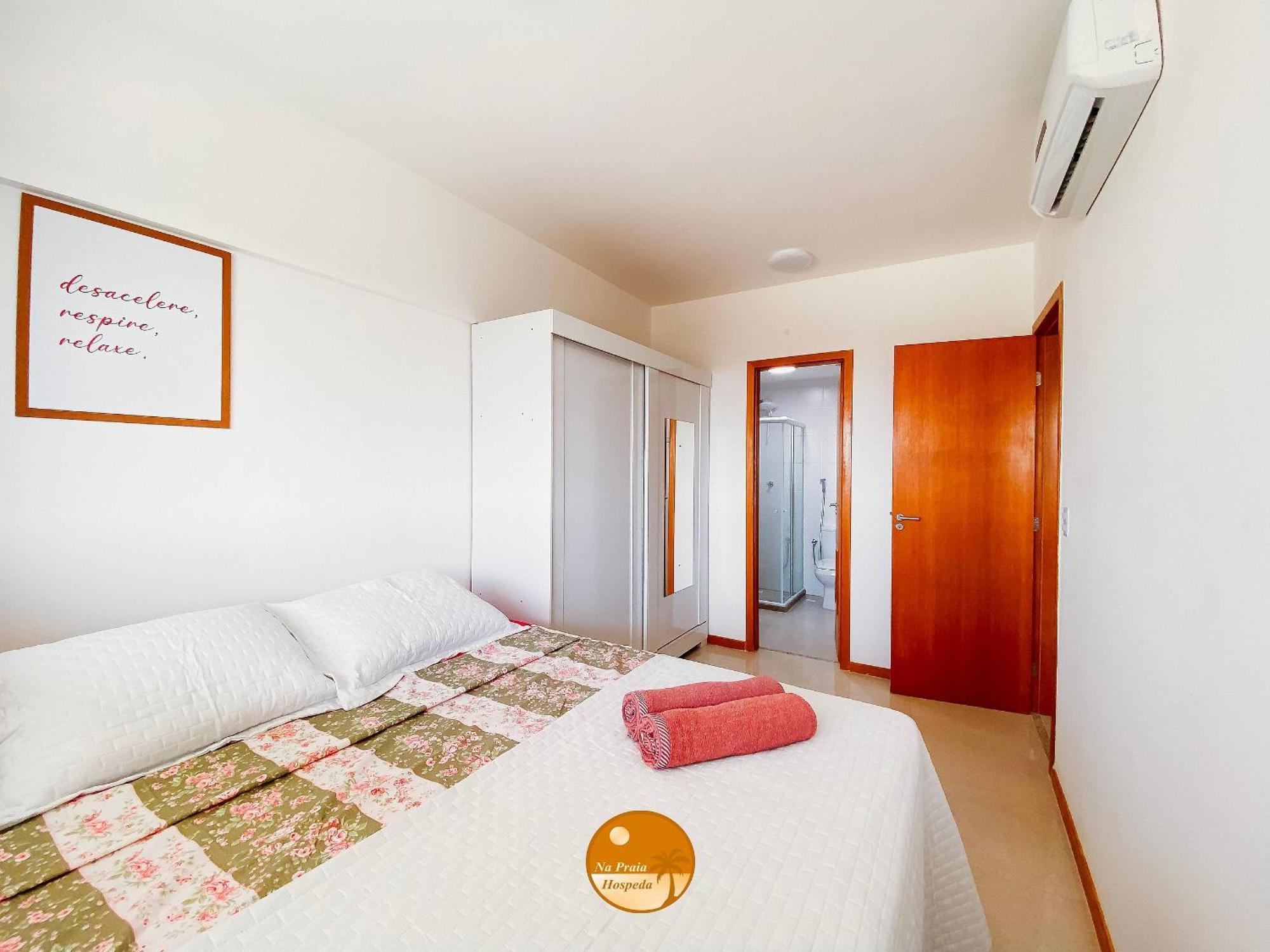 Pe Na Areia, Piscina Borda Infinita, Vaga De Garagem, Portaria 24 Hs Apartment Salvador Room photo